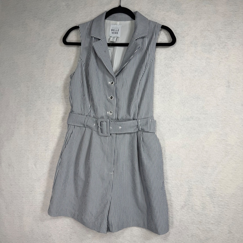 Belle Vere Women romper size 2 NWT blue White Seersucker Striped Belted coastal